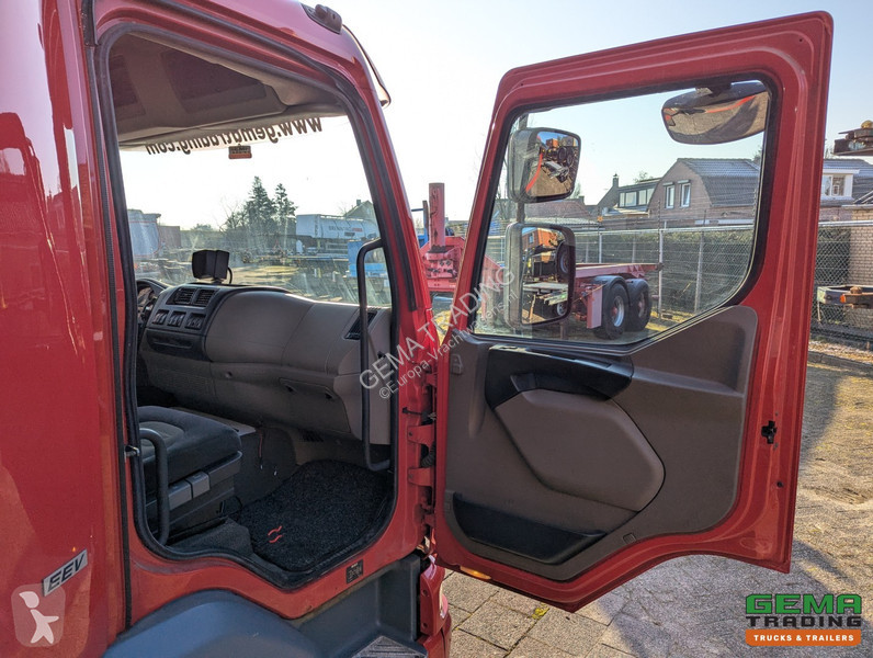 Kamion DAF FA 210 4x2 Daycab Euro5 EEV - Closed...