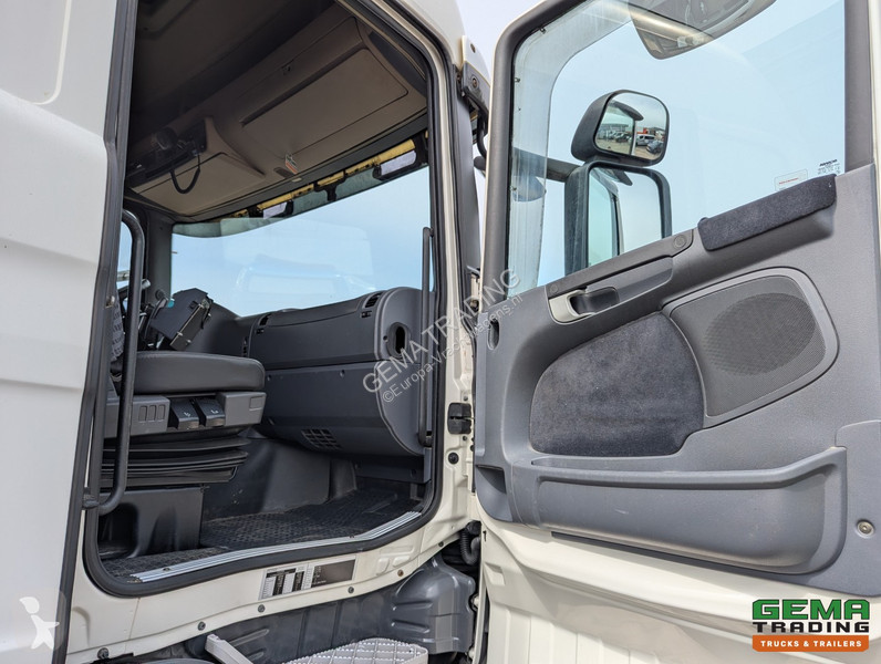 Camion Scania 6x2/4 Highline Euro5 - Closed box...