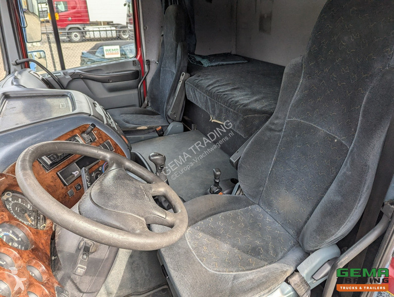 Kamion DAF 430 4x2 Spacecab Euro2 - Retarder -...