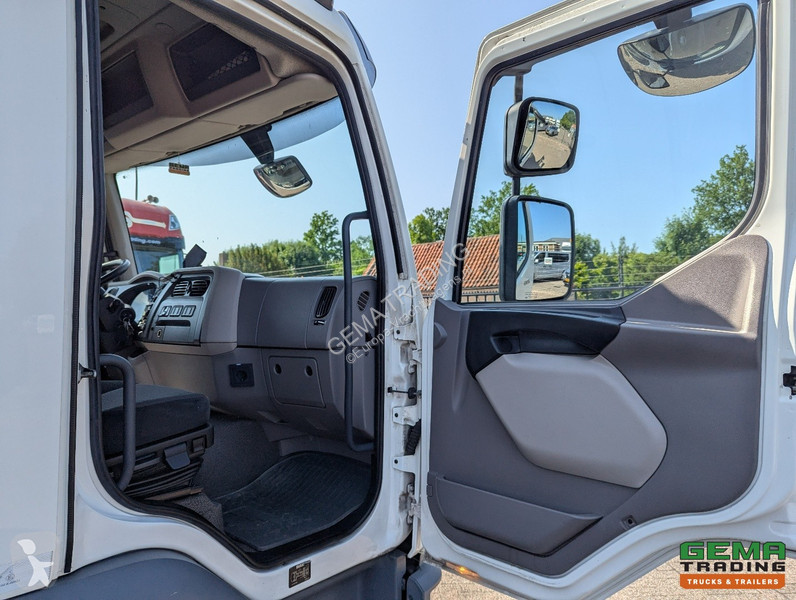 Camión DAF LF 210 FA 4x2 Sleeping Cab Euro6 -...