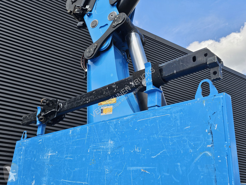 Kamion MAN 35.480 8x4-4 / HMF 85 t/m + JIB / WINCH