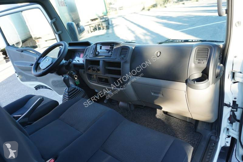 Camion Nissan