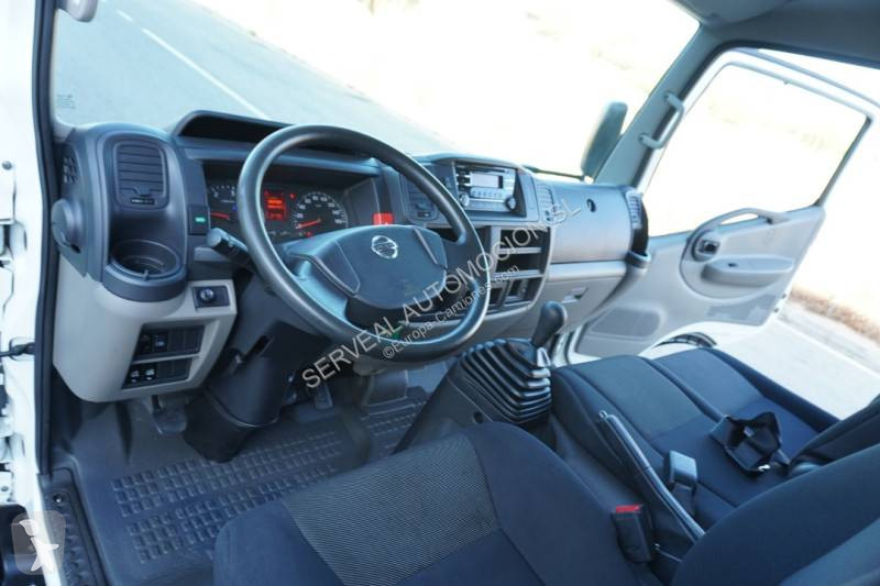 Camion Nissan