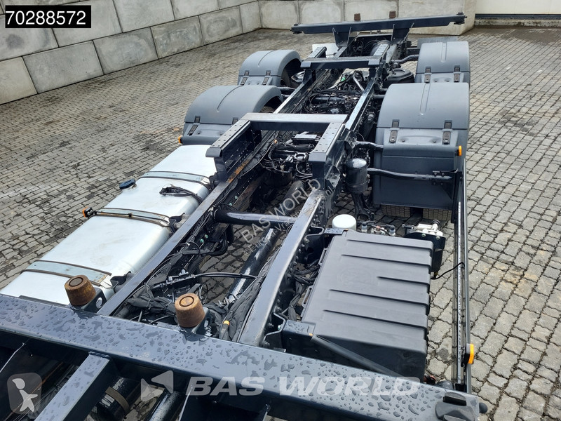 Kamion MAN 26.470 6X2 BDF Retarder...