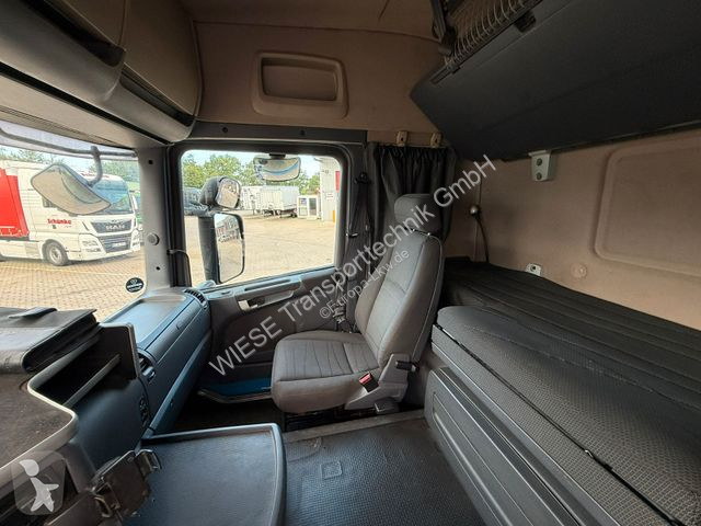 Kamion Scania 440 Abrollkipper/Hakenlift