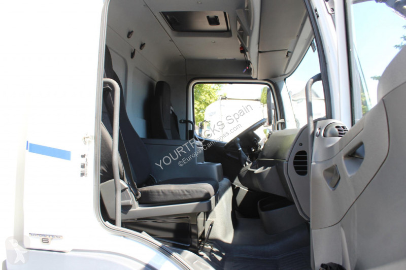 Kamion Mercedes 1221 E6 Koffer Klima LDW...