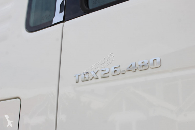 Camion MAN TGX Plane Stapleraufnahme Lenkachse AHK