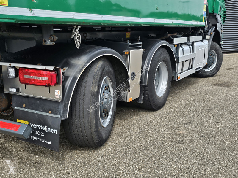 Lastbil Tatra T158/II 6X6 / HMF Z CRANE + 2...