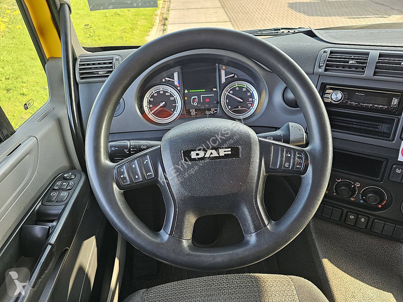 Kamion DAF 220