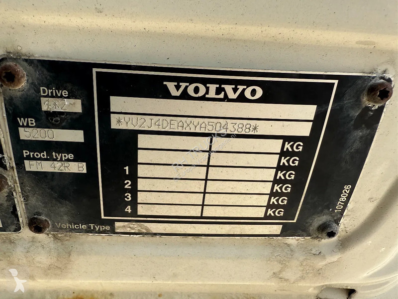 Kamion Volvo FM 7.290 4X2 - EURO 2 + MANUAL...