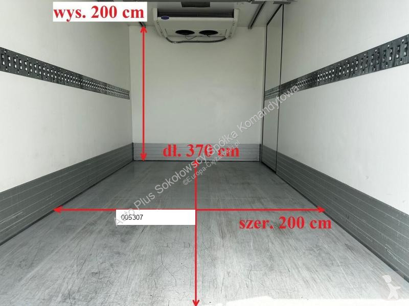 Véhicule utilitaire MAN TGE 3.180 CHŁODNIA...