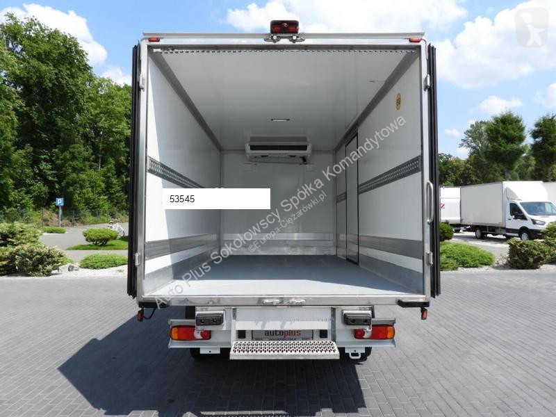 Camion Peugeot BOXER CHŁODNIA KONTENER 0*C 8...