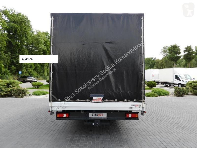 Véhicule utilitaire Iveco DAILY 35S21 PLANDEKA...