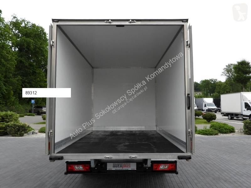 Autoutilitară Ford TRANSIT KONTENER / CHŁODNIA...