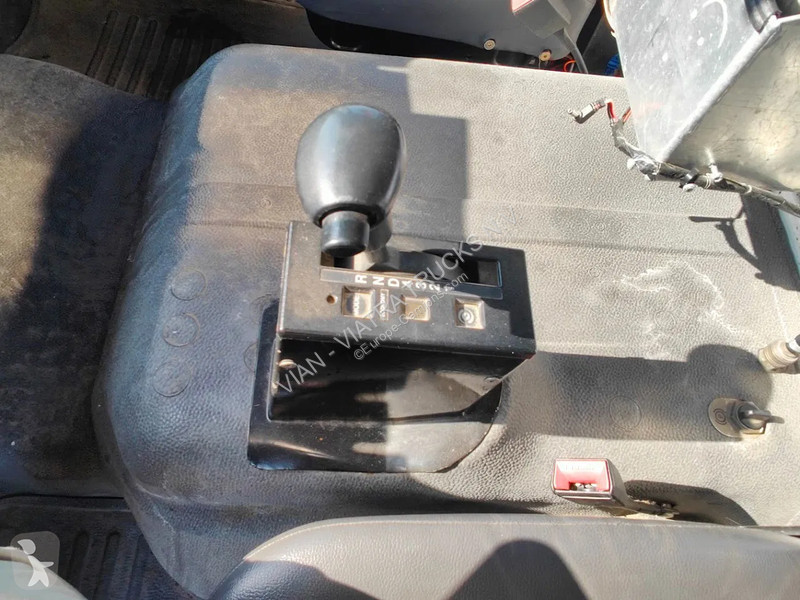 Camión Mercedes 1124 F 4x2 Feuerwehr -...
