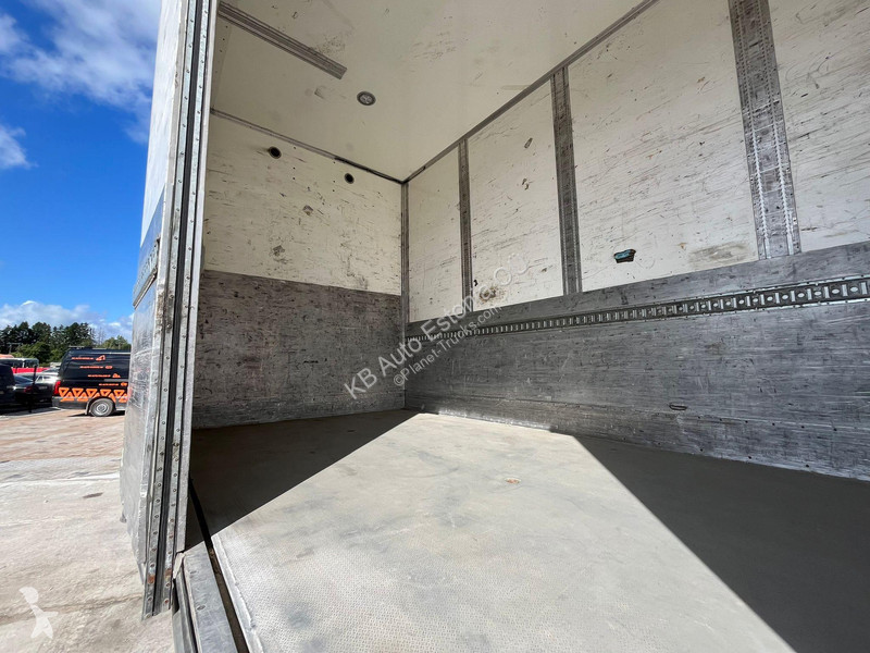 Camion Mercedes 2545 6x2*4 BOX L=7400mm