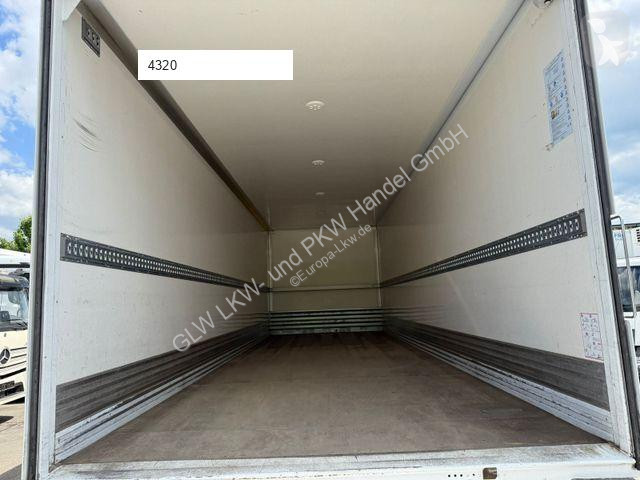 Kamion Mercedes ATEGO 1318 L Koffer 8,10 m LBW...