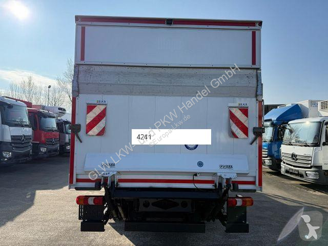Camion Mercedes ATEGO L Koffer 6,1 m LBW BÄR...