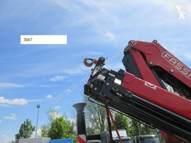 Lastbil Mercedes ATEGO  DOKA 6 -Sitzer FASSI 90...