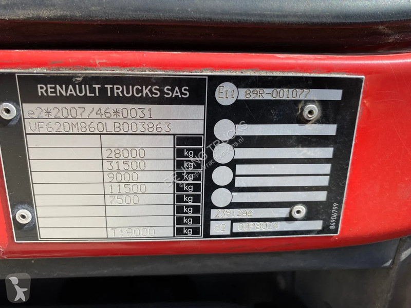Kamion Renault D Wide 320 6x2/4 / Closed box /...