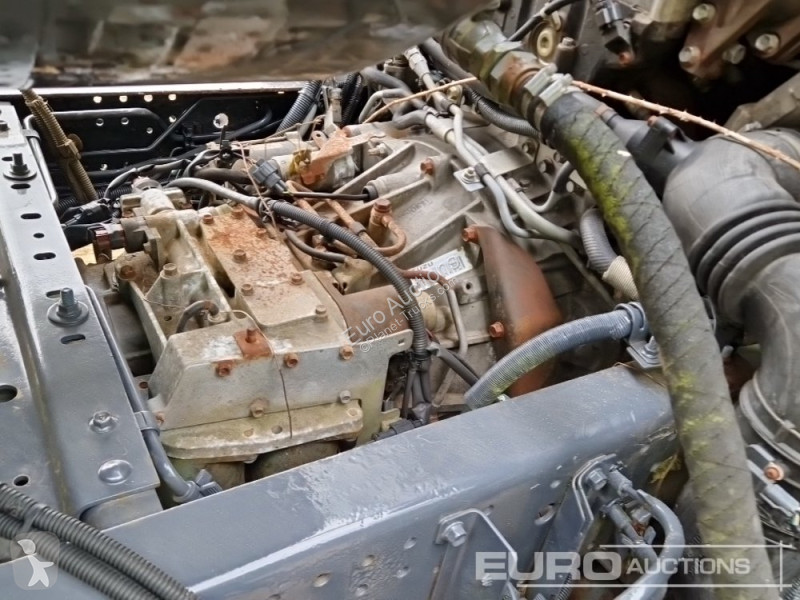 Lastbil Isuzu NQR 7