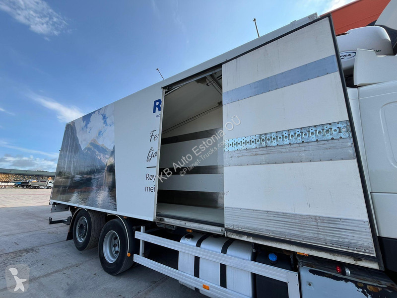 Lastbil Volvo 420 6x2 Carrier Supra 850 Mt /...