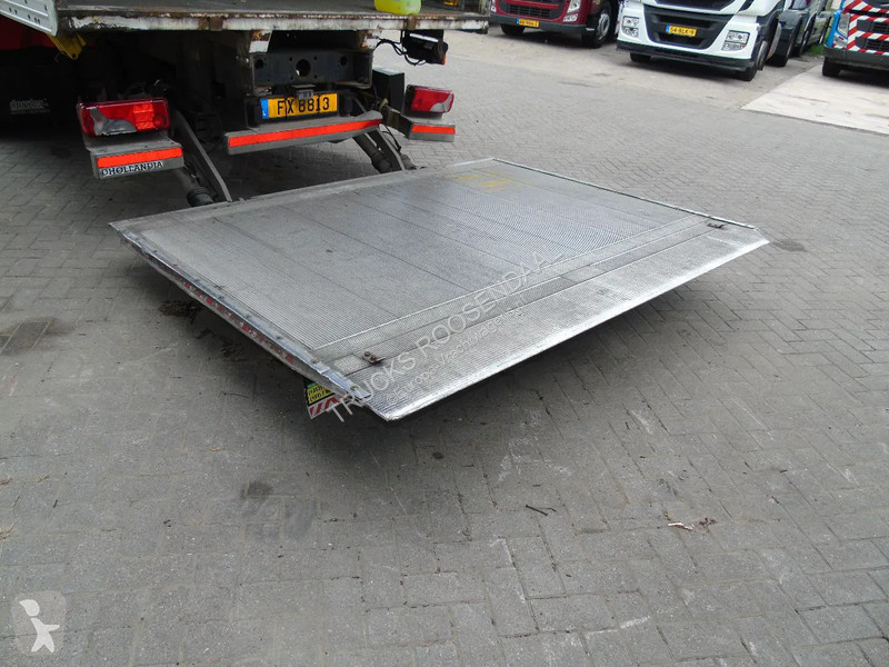 Kamion Iveco 310 + euro 6 + lift + 2x IN STOCK