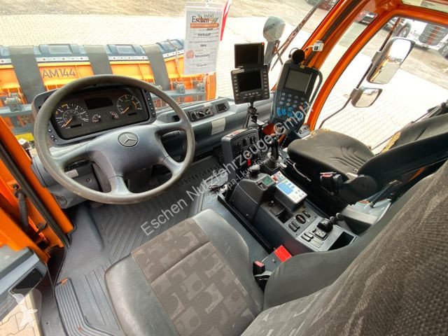 Silniční stroje Mercedes U 500 4x4 | +4x...