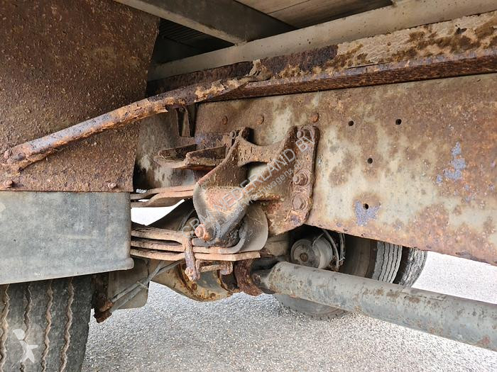 Camion Nissan 210 / Manual / full steel...