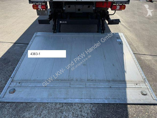 Kamion Mercedes 818