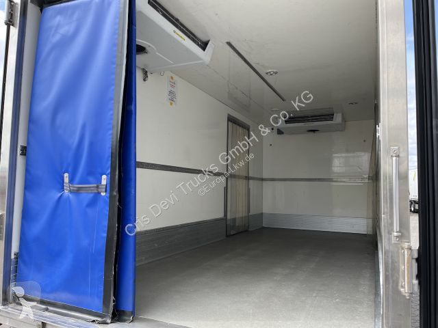 Camião Iveco 70C18 Kühlkoffer mit Ladebordwand...