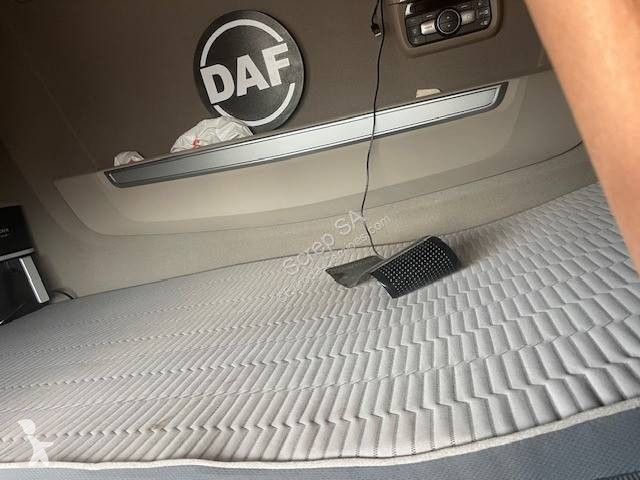 Camion remorque DAF