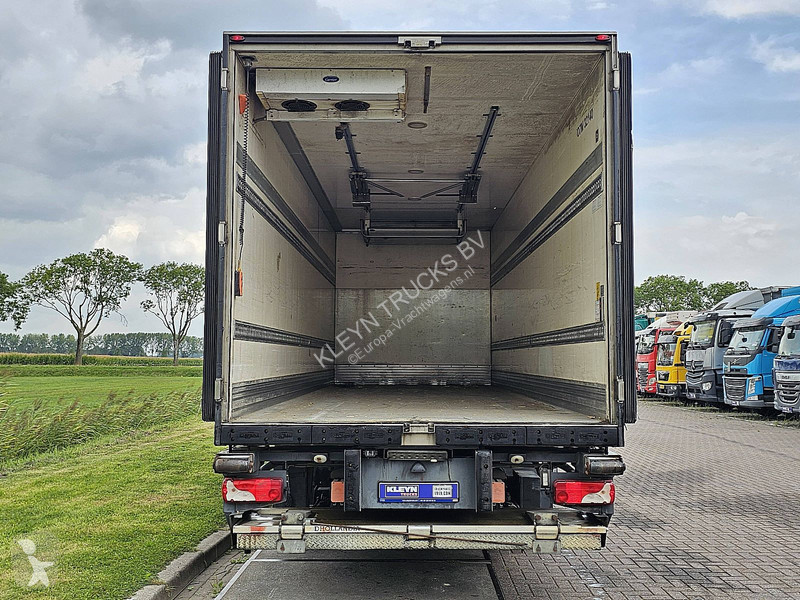 Camion Scania 280 Chereau,Carrier