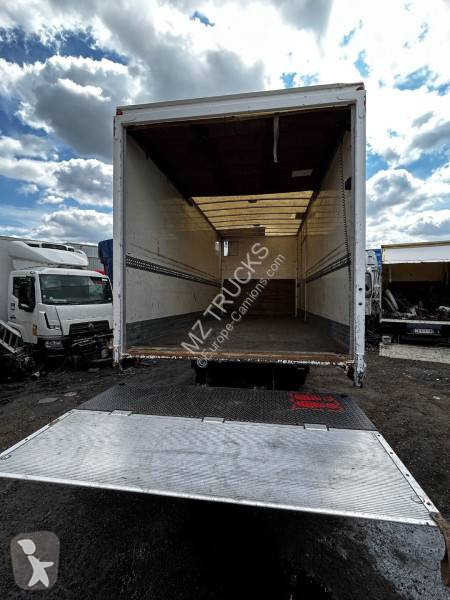 Camion Iveco