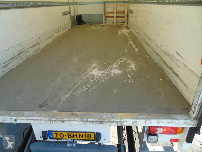 Kamion Volvo FL 250 + euro 6 + lift + 12T