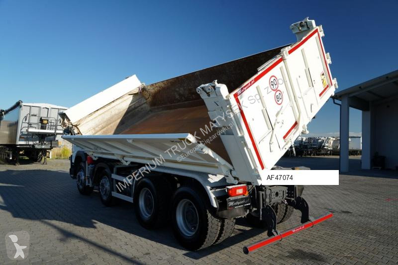 Kamion Volvo FMX 450