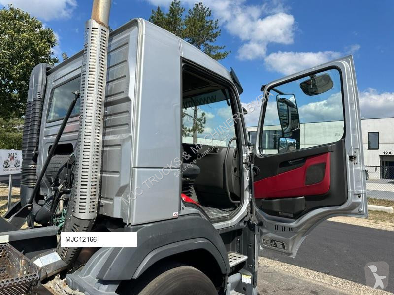 Vrachtwagen Volvo 420 6x4 AJK HOOKLIFT / HAAK...