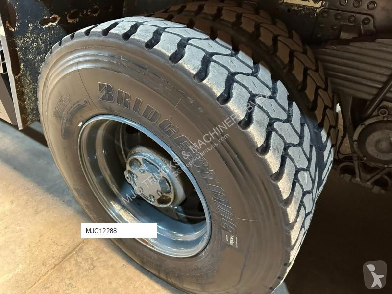 Kamion Volvo FM12-420 8x4 ATM TIPPER - MANUAL -...