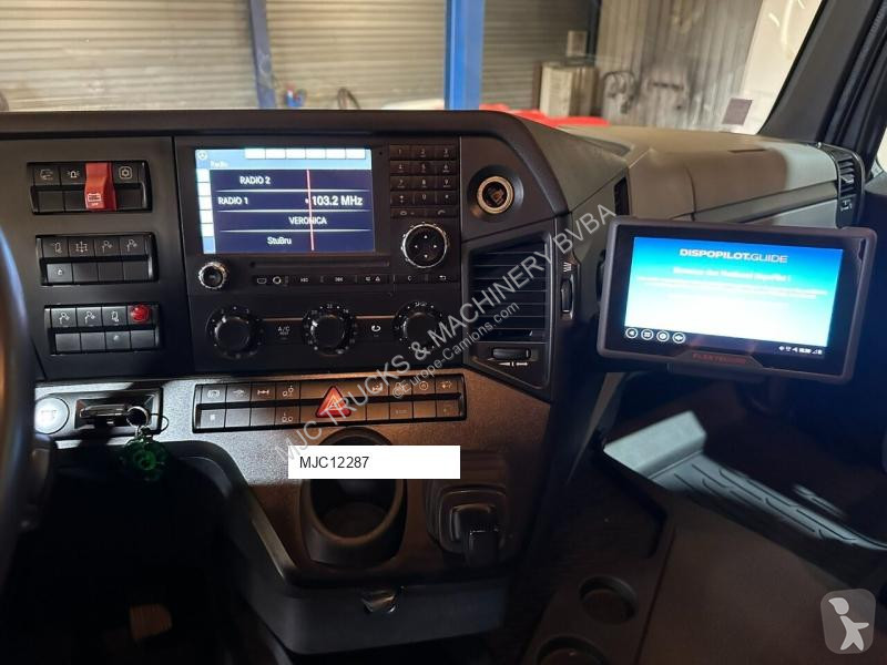 Lastbil Mercedes 16.000 L - 4 COMPARTIMENTS