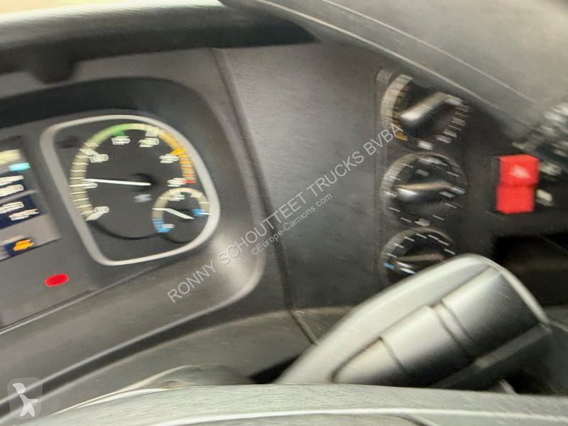 شاحنة Mercedes Atego 1627 L