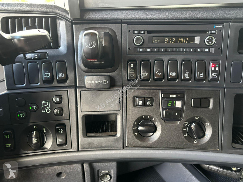 شاحنة Scania R 580 6x2*4 FOR SAE AS CHASSIS /...
