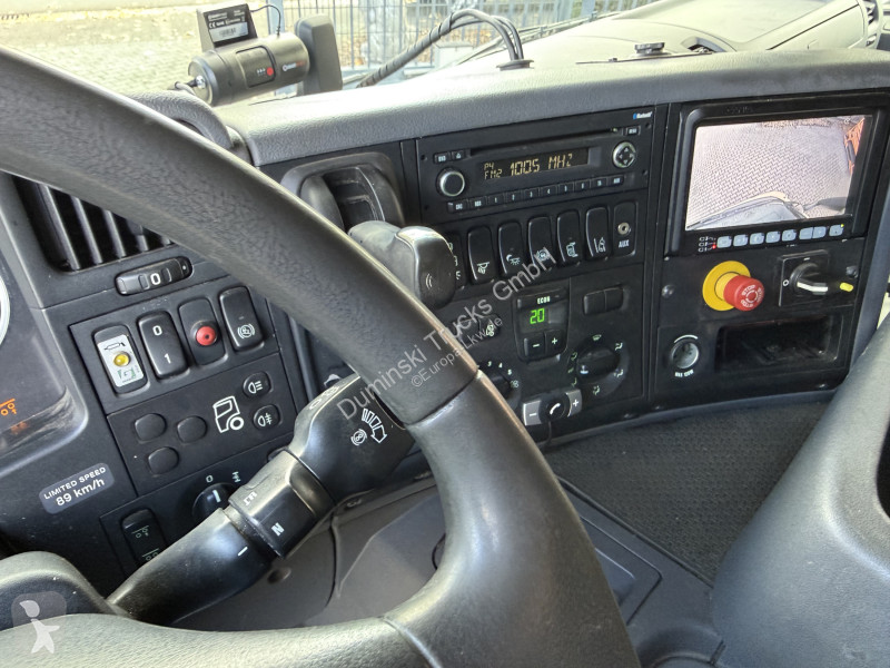 شاحنة Scania P280 6X2*4