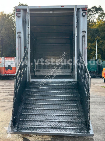 شاحنة DAF 530 4x2 Finkl 2.Stock Viehaufbau