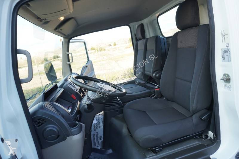 شاحنة Nissan