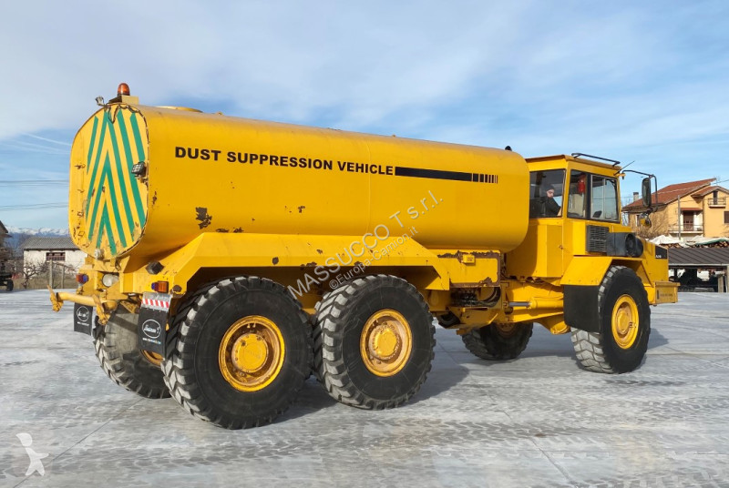 شاحنة Volvo A20