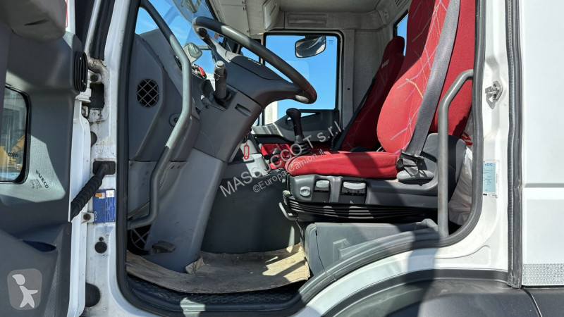 Vrachtwagen Iveco 410