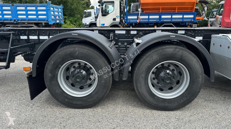 شاحنة Scania R650 8x4