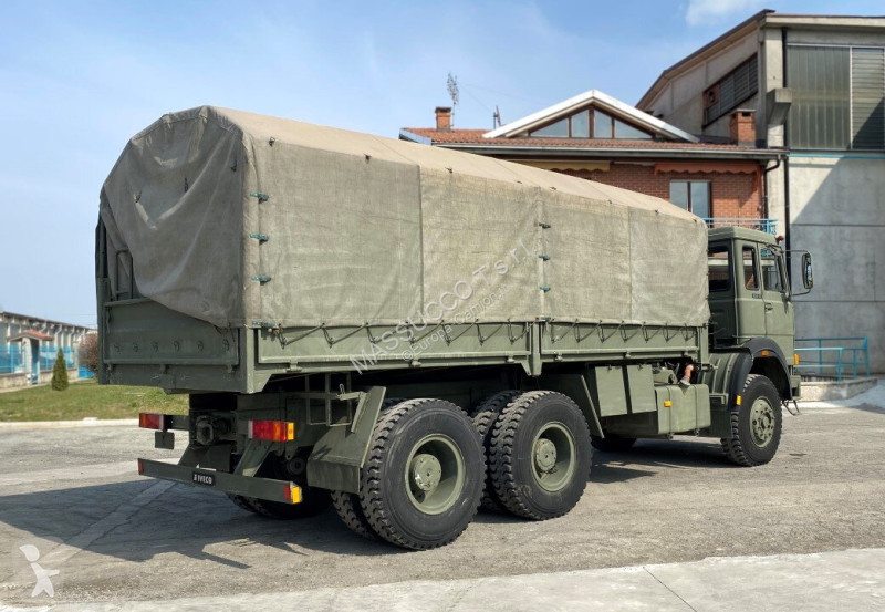 شاحنة Iveco
