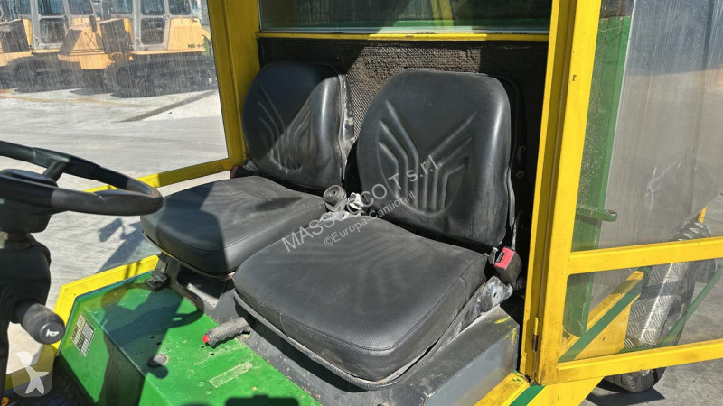شاحنة Schmitz Cargobull MK 1700E 4X2