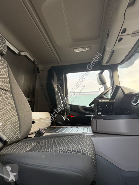 شاحنة Scania G410 Magyar 15.200 Milch